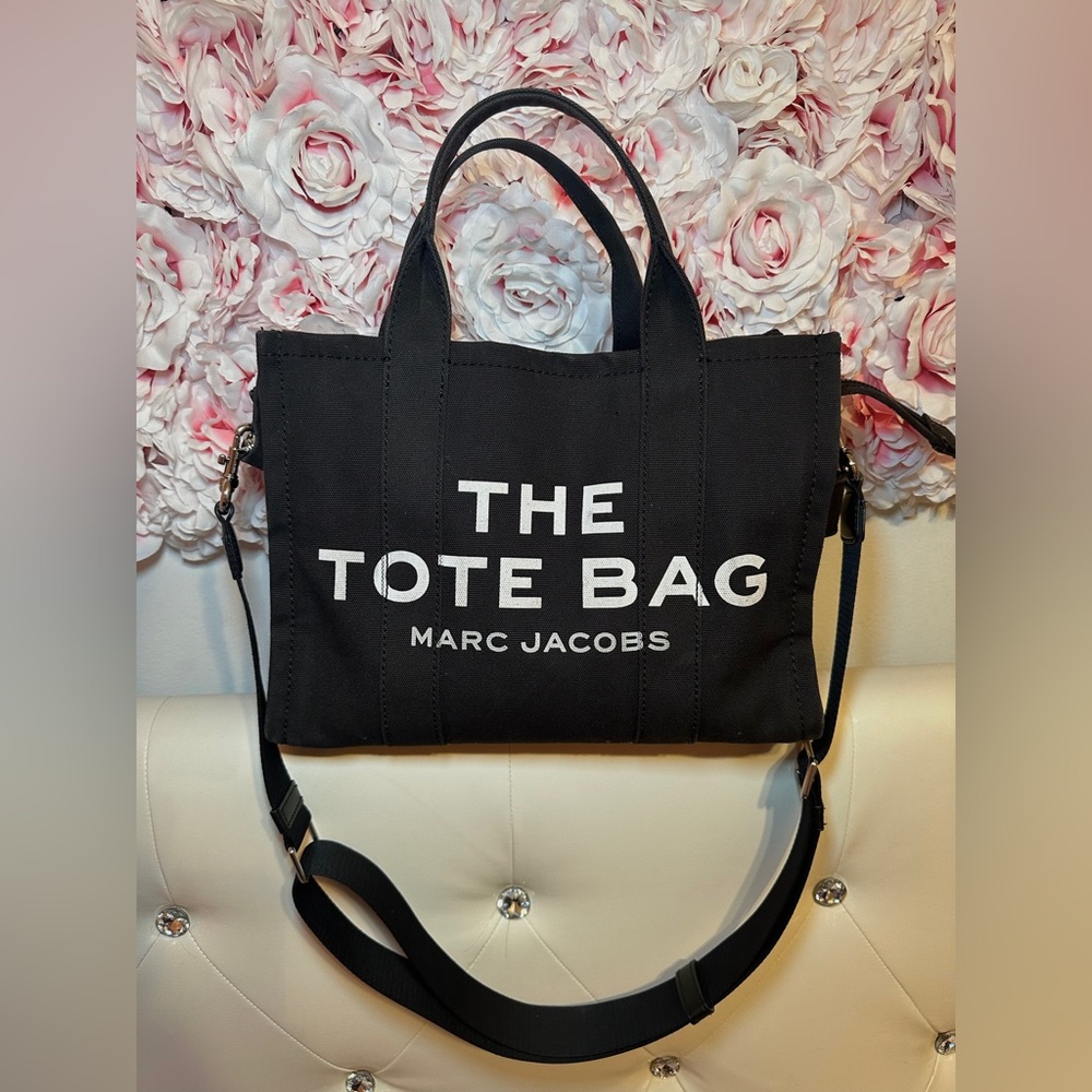Marc Jacobs The Medium Tote Bag: Black 🖤